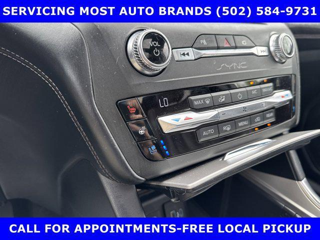 Photo of 2020 Agate Black Metallic Ford Explorer