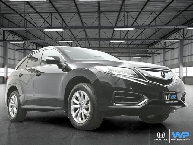 Photo of 2017 White Diamond Pearl Acura RDX
