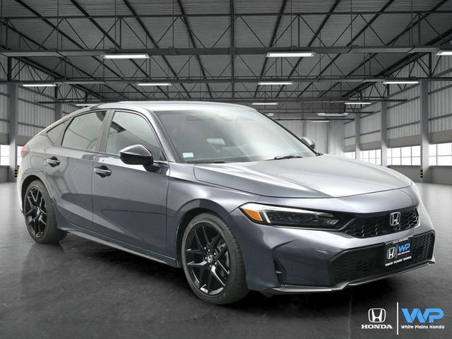 Photo of 2025 Silver Honda Civic