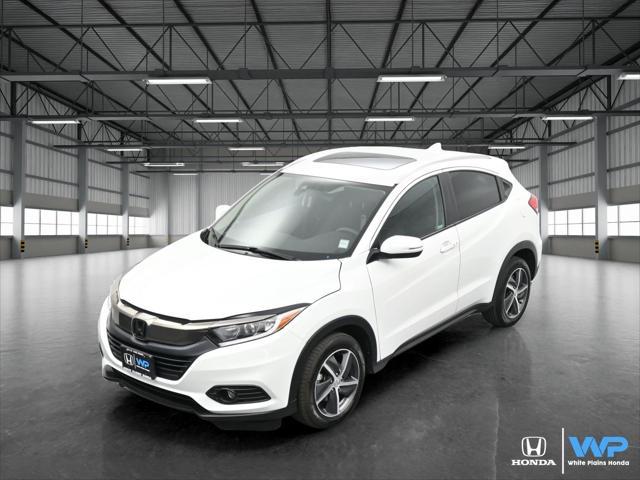 Photo of 2022 Platinum White Pearl Honda HR-V