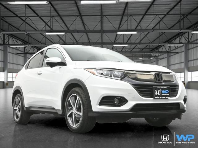 Photo of 2022 Platinum White Pearl Honda HR-V