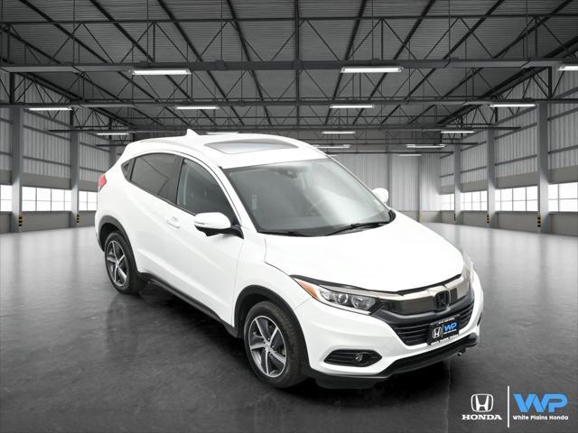 Photo of 2022 Platinum White Pearl Honda HR-V