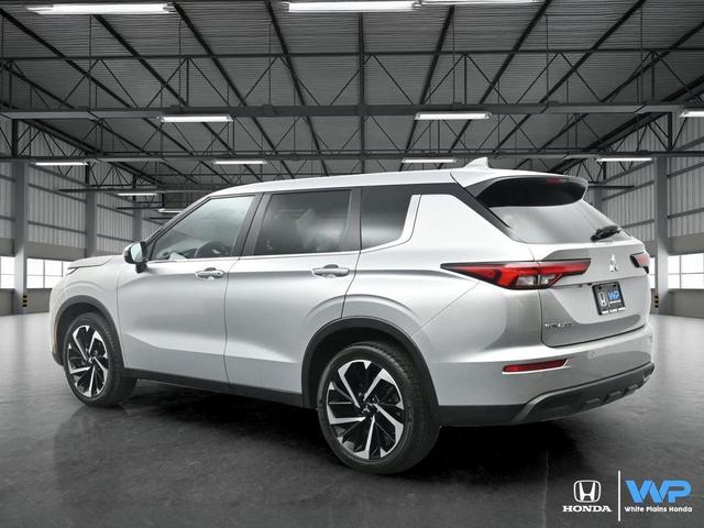 Photo of 2022  Mitsubishi Outlander