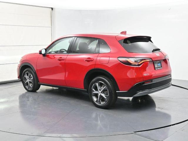 Photo of 2024 Milano Red Honda HR-V