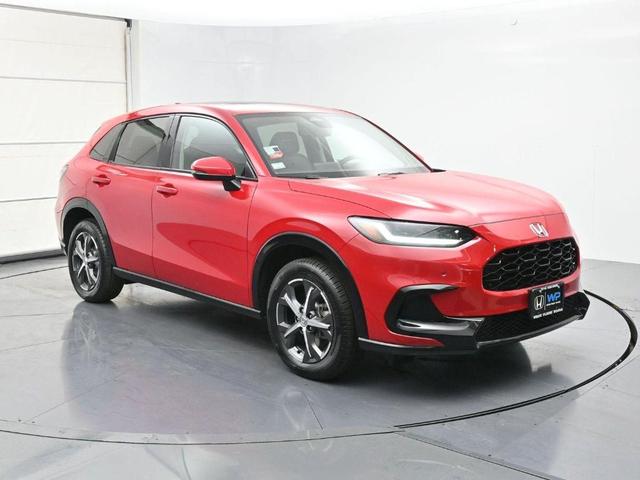 Photo of 2024 Milano Red Honda HR-V