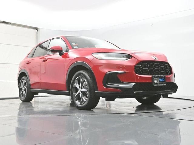 Photo of 2024 Milano Red Honda HR-V