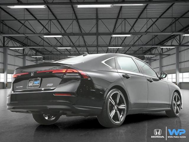Photo of 2024 Crystal Black Pearl Honda Accord Hybrid