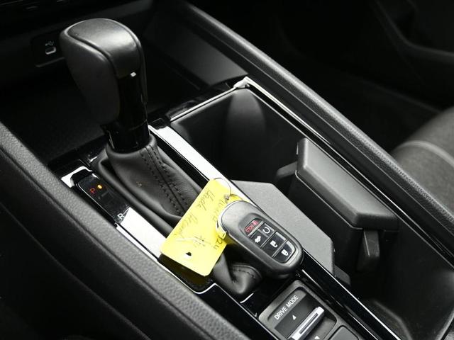 Photo of 2024 Crystal Black Pearl Honda Accord Hybrid