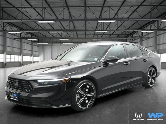 Photo of 2024 Crystal Black Pearl Honda Accord Hybrid