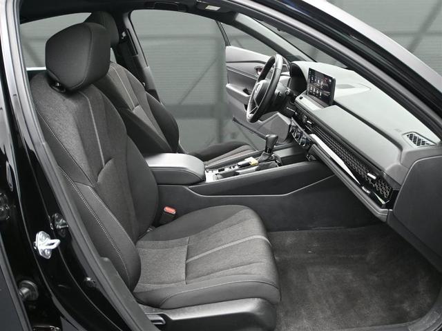Photo of 2024 Crystal Black Pearl Honda Accord Hybrid