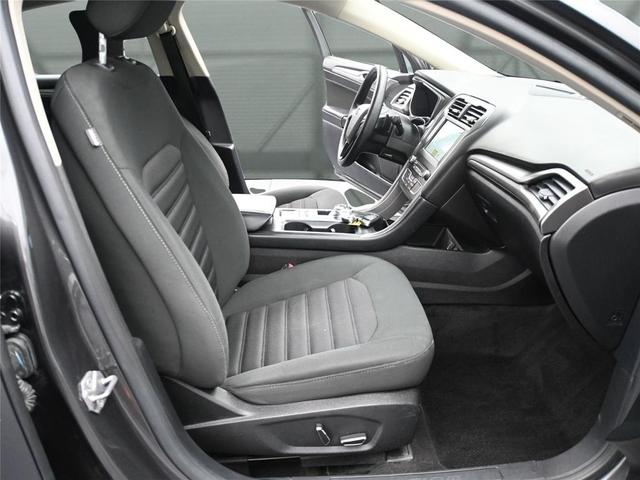 Photo of 2017 Magnetic Ford Fusion