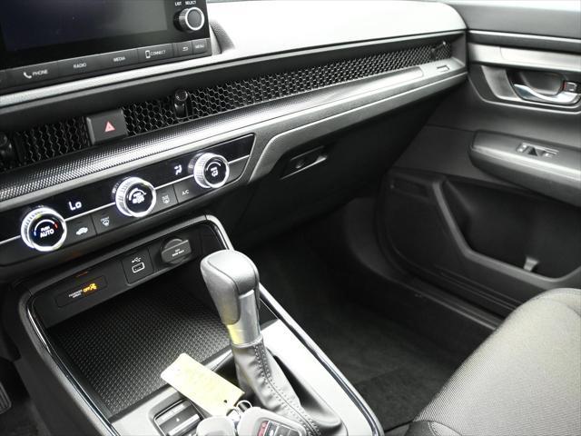 Photo of 2025 Crystal Black Pearl Honda CR-V
