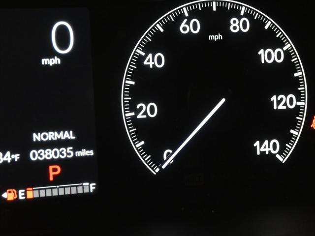 Photo of 2025 Crystal Black Pearl Honda CR-V