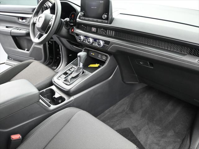Photo of 2025 Crystal Black Pearl Honda CR-V