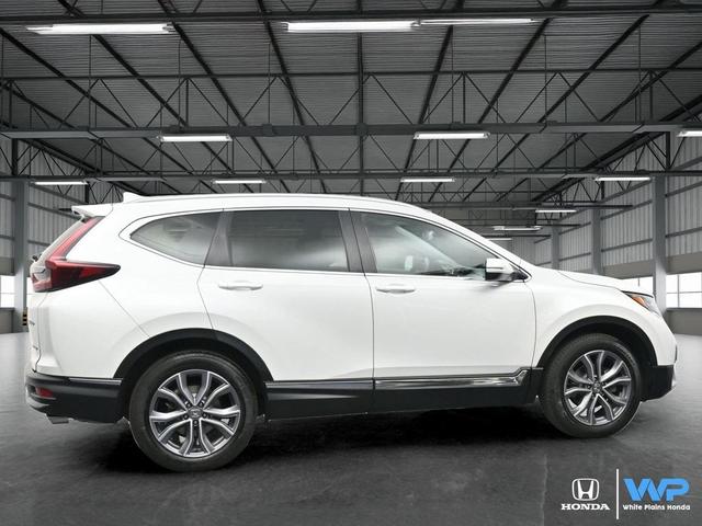 Photo of 2022 Platinum White Pearl Honda CR-V