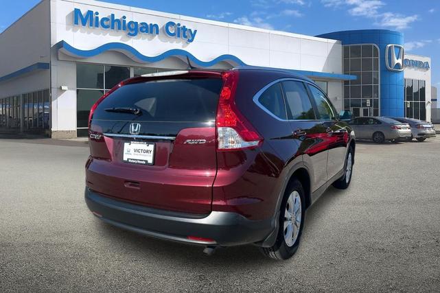 Photo of 2014 Basque Red Pearl II Honda CR-V
