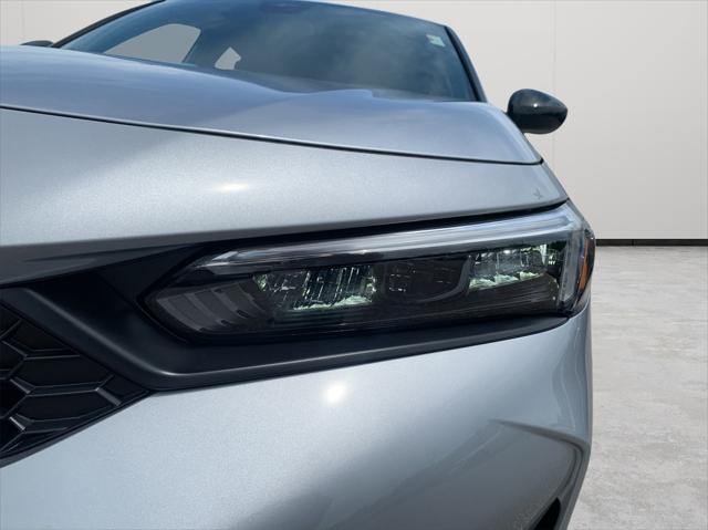 Photo of 2025 Silver Metallic Honda Civic