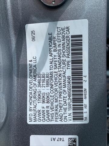 Photo of 2025 Silver Metallic Honda Civic