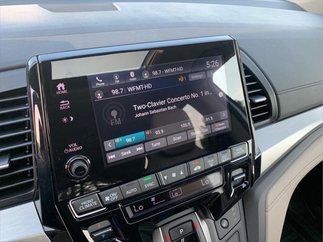 Photo of 2023 Platinum White Pearl Honda Odyssey
