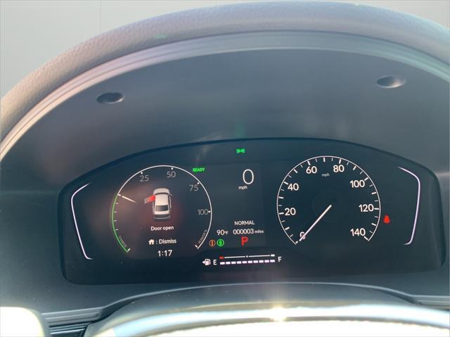 Photo of 2025 Platinum Honda Civic Hybrid