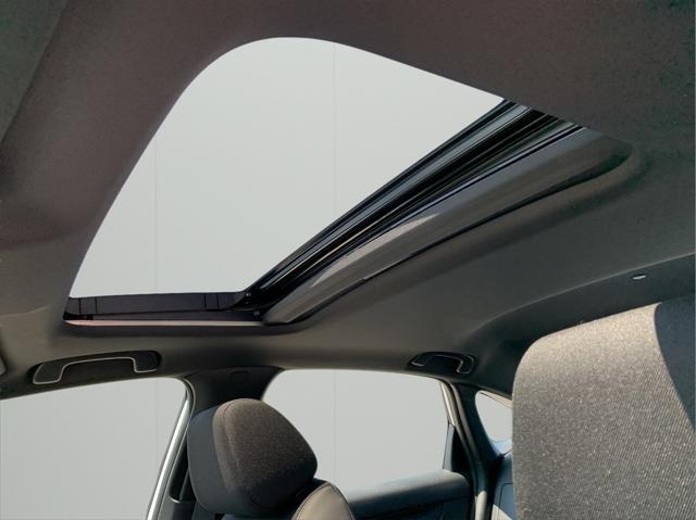 Photo of 2025 Platinum Honda Civic Hybrid
