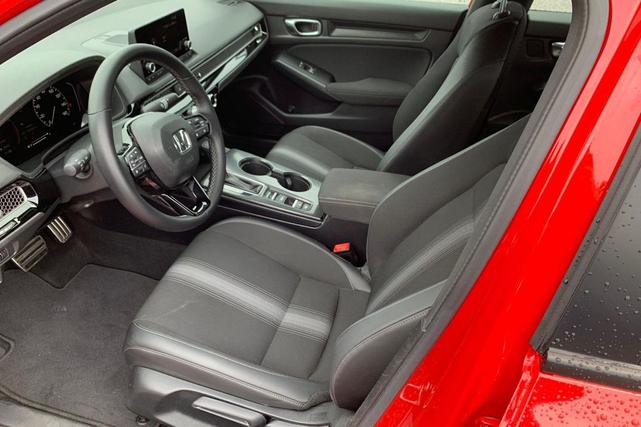 Photo of 2023 Rallye Red Honda Civic