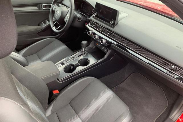 Photo of 2023 Rallye Red Honda Civic
