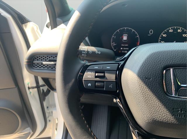 Photo of 2026 Platinum Honda HR-V
