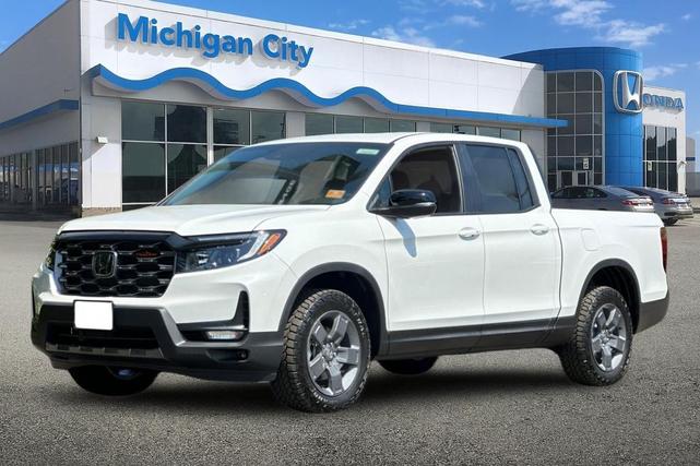 Photo of 2025 Platinum White Pearl Honda Ridgeline