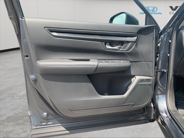Photo of 2023 Meteorite Gray Metallic Honda CR-V