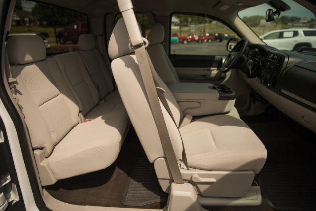 Photo of 2008 Summit White Chevrolet Silverado 1500