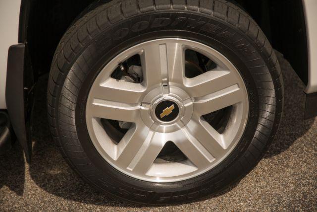 Photo of 2008 Summit White Chevrolet Silverado 1500