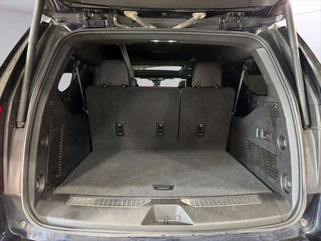 Photo of 2023 Midnight Blue Metallic GMC Yukon XL