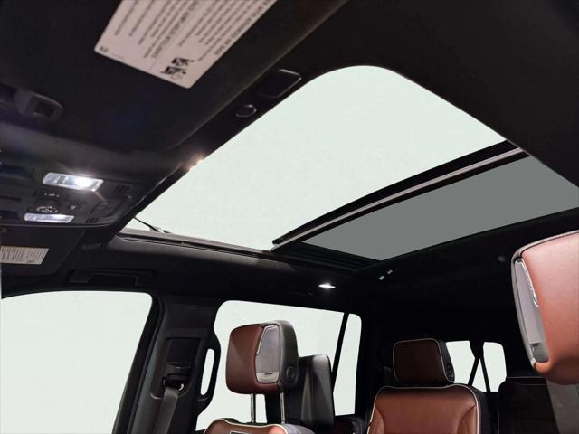Photo of 2023 Midnight Blue Metallic GMC Yukon XL