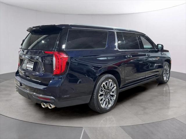 Photo of 2023 Midnight Blue Metallic GMC Yukon XL