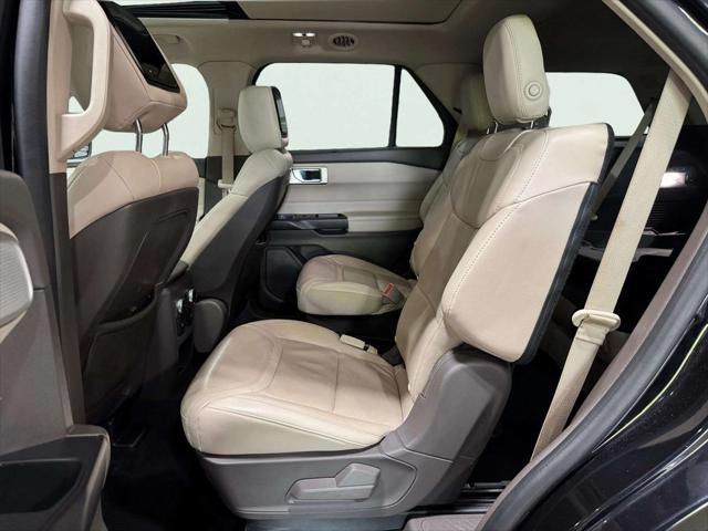 Photo of 2020 Agate Black Metallic Ford Explorer