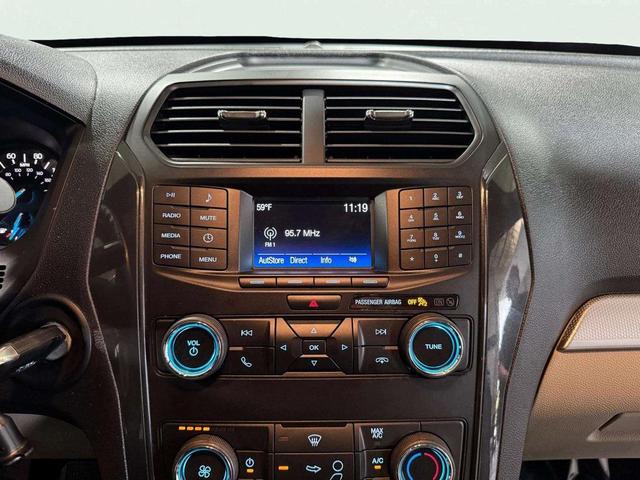 Photo of 2018 Shadow Black Ford Explorer