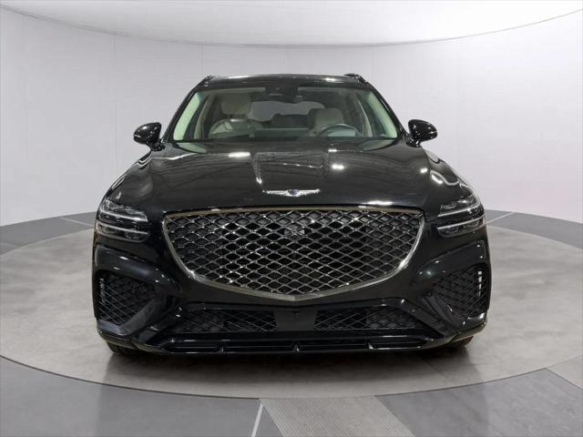 Photo of 2023 Vik Black Genesis GV70