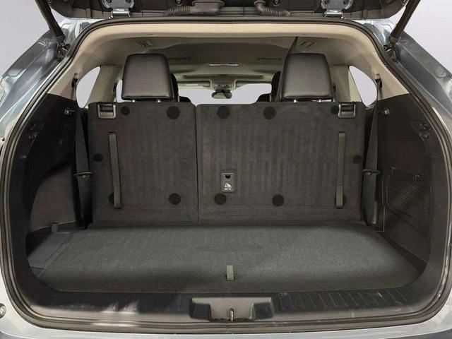 Photo of 2022 Moon Dust Toyota Highlander