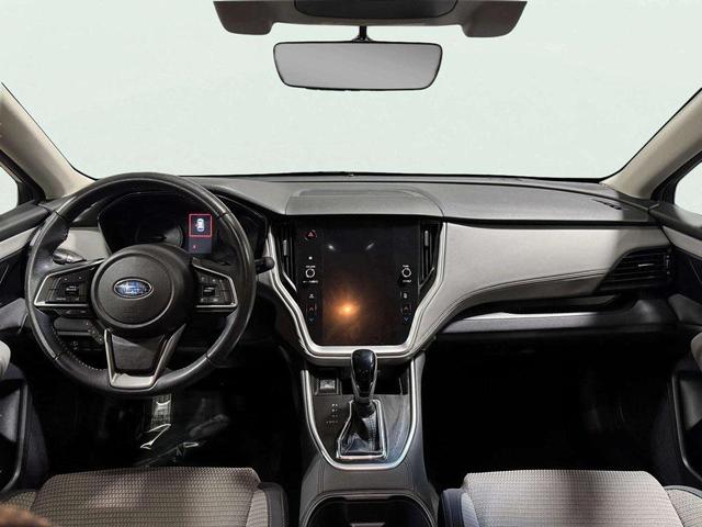 Photo of 2022 Ice Silver Metallic Subaru Outback
