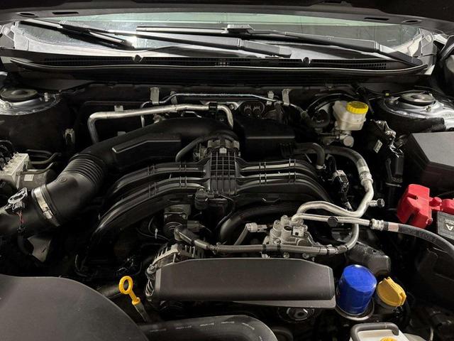 Photo of 2022 Ice Silver Metallic Subaru Outback