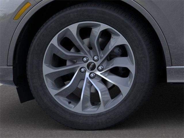 Photo of 2025 Metallic Lincoln Aviator