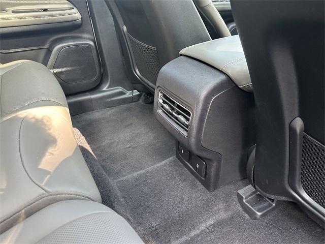 Photo of 2023 Pristine White Lincoln Corsair