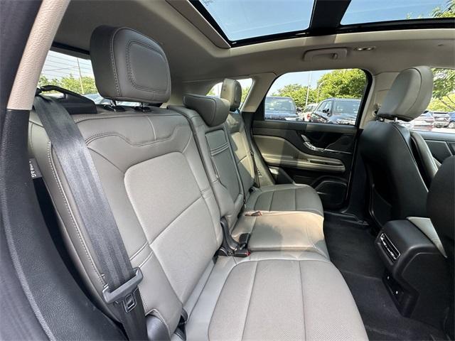 Photo of 2023 Pristine White Lincoln Corsair
