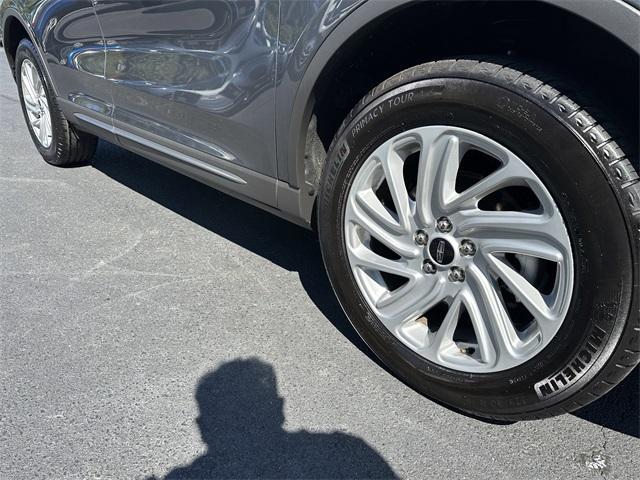 Photo of 2024 Metallic Lincoln Corsair