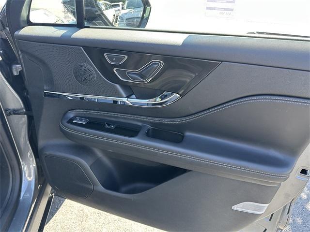 Photo of 2024 Metallic Lincoln Corsair