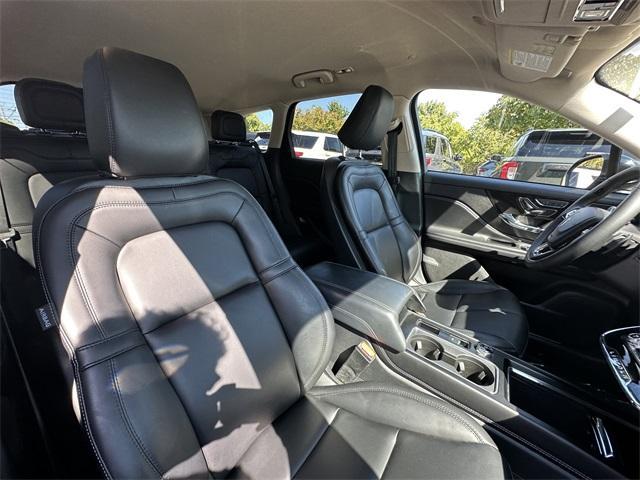Photo of 2024 Metallic Lincoln Corsair