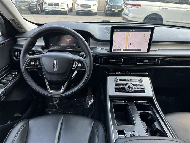 Photo of 2023 Ceramic Pearl Metallic Lincoln Aviator