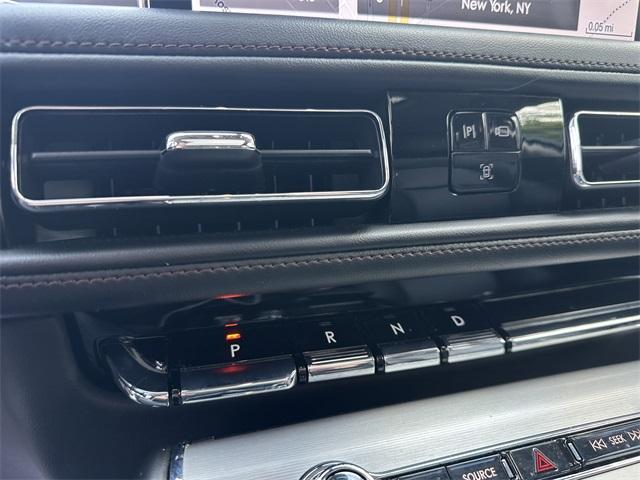Photo of 2023 Ceramic Pearl Metallic Lincoln Aviator