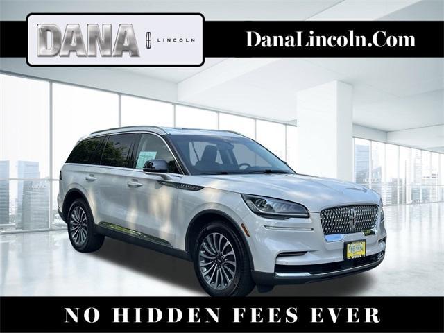Photo of 2023 Ceramic Pearl Metallic Lincoln Aviator